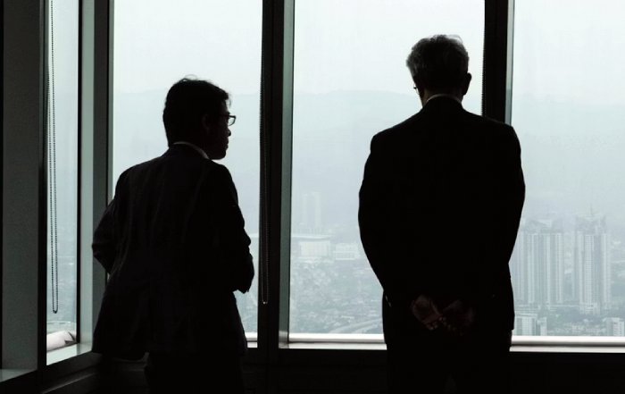 Article Image for Business Leadership Lessons from Top Founders