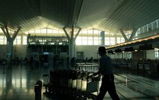 Article Image for Private Aviation Confronts Sustainability Pressures