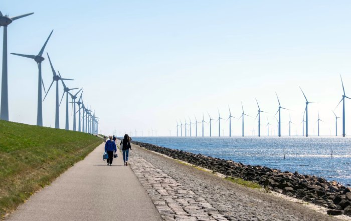 Article Image for Sustainable Cruising Industry Sets New Environmental Standards